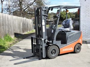 SMITH Elektrikli forklift XE25A 2500 kg 300 cm